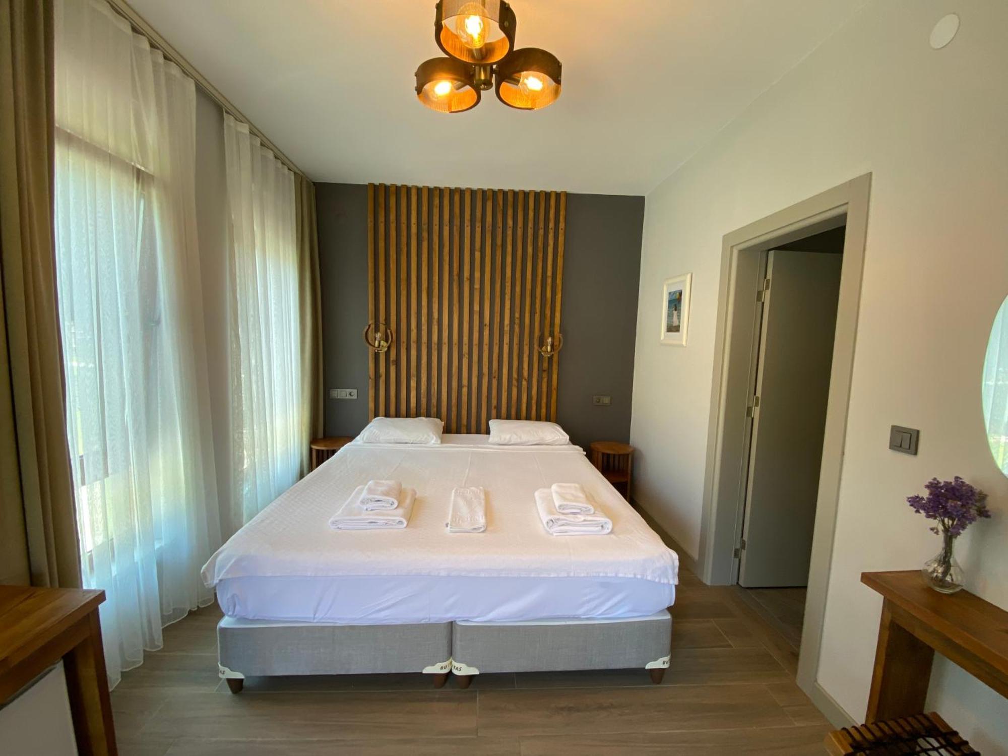 Elyada Otel Ve Bag Evi 8 Yas Ustu Bozcaada Exterior foto