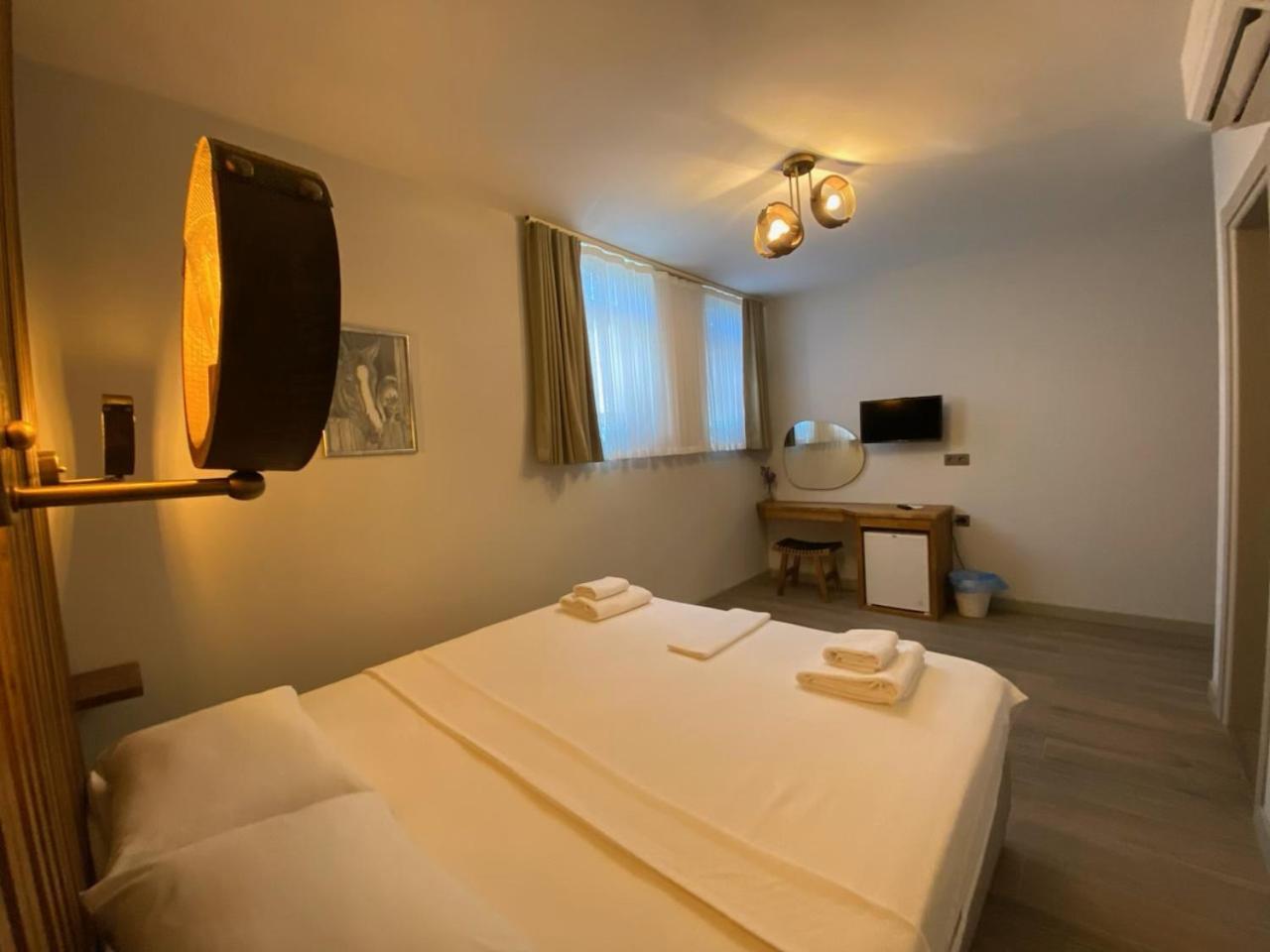 Elyada Otel Ve Bag Evi 8 Yas Ustu Bozcaada Exterior foto