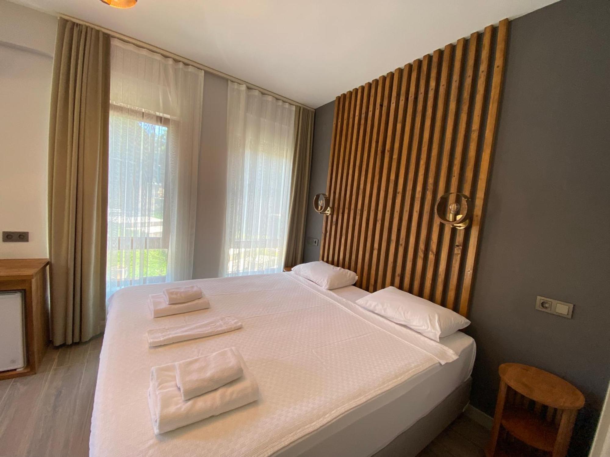 Elyada Otel Ve Bag Evi 8 Yas Ustu Bozcaada Exterior foto
